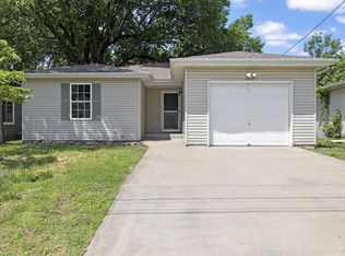 229 N Westport Ave, Springfield, MO 65802