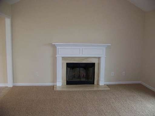 5th image of 400 Corbin Ct