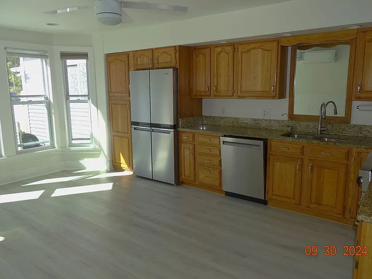14 York St #2 BR — Photo 3