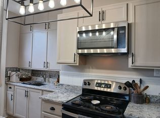 272 June St #2W, Fall River, MA 02720