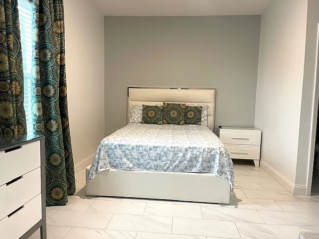 798 SW Abraham Ave #1 — Photo 27
