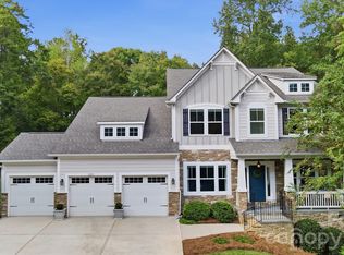 1205 Crofton Dr, Waxhaw, NC 28173