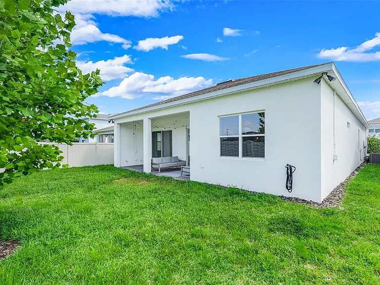 10393 Park Estates Ave — Photo 43