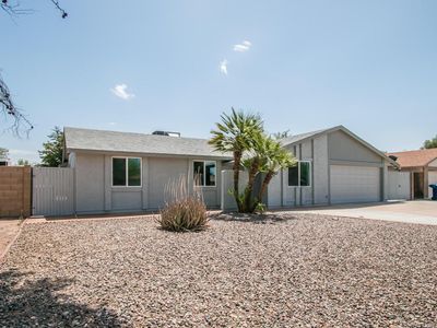 2007 N Arrowhead Dr, Chandler, AZ, 85224