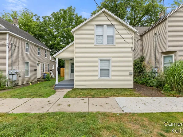 1649 Center Ave NE, Grand Rapids, MI 49505