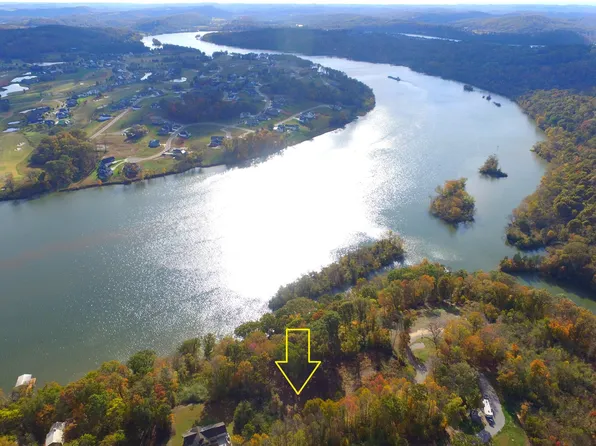 173 Cedar Grove St, Loudon, TN 37774