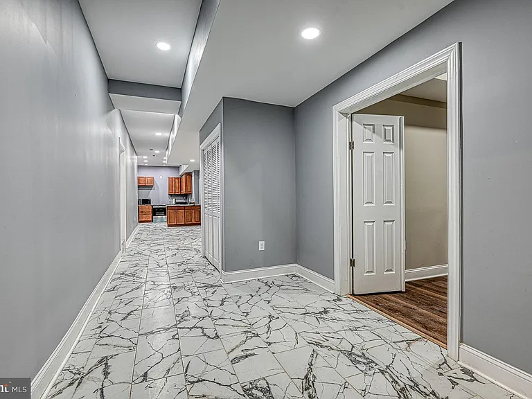 12029 Sycamore Shoals Dr — Photo 31