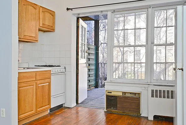 Rented by Prince Real Estate Associates LLC | media 17