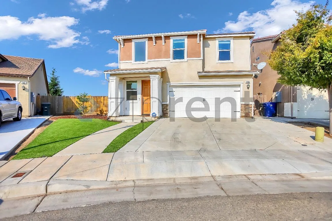 3 bed, 1900 sqft, $2,390 — Photo 2