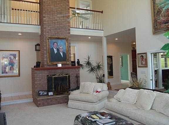 5th image of 102 Briarwood Dr