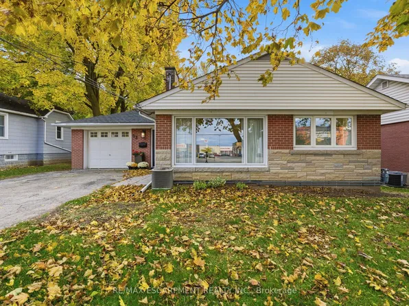 53 Livingston Ave, Grimsby, ON L3M 1L3