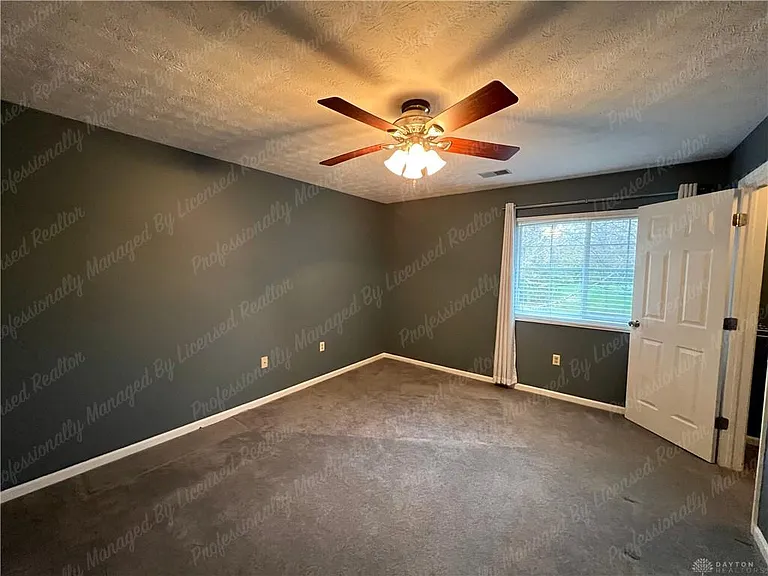 6650 Wareham Ct #8 — Photo 19