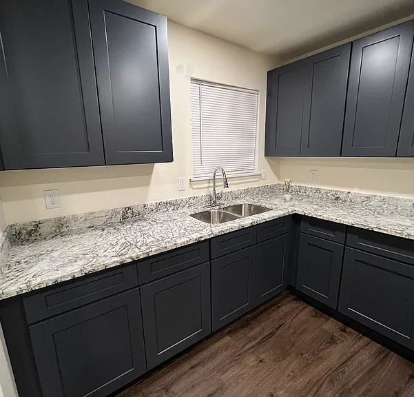3923 Roneagle St — Photo 11