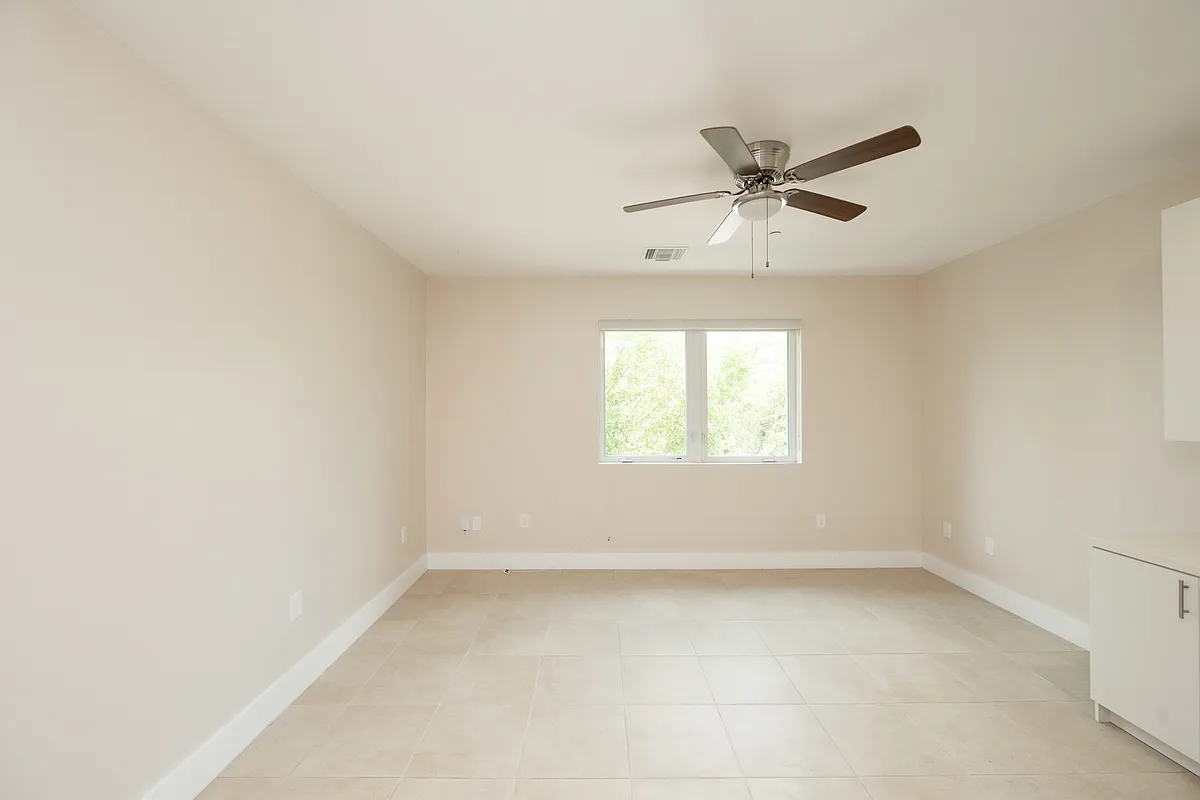 Building Photo - 2706 Flagler Ave #1