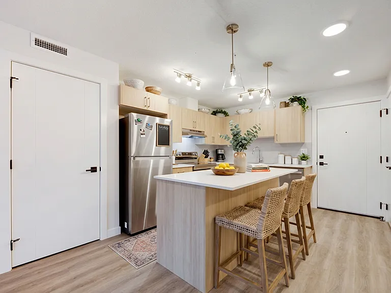 260 S Point Sq SW — Photo 10