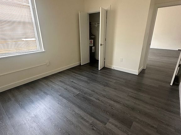 4th image of 152 Washington Ave #406