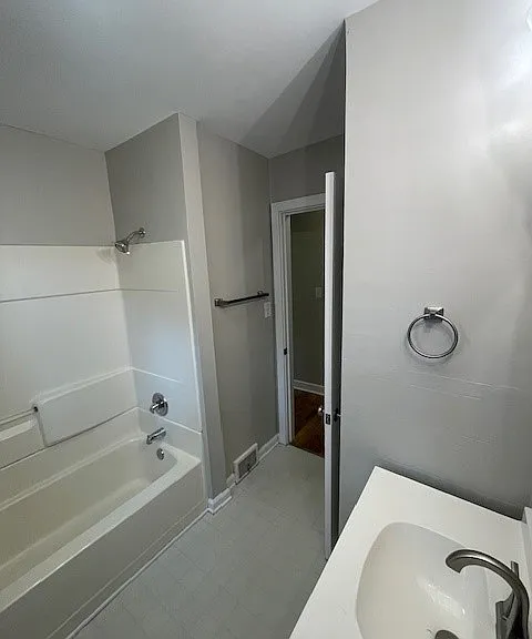 2059 Day Rd — Photo 19