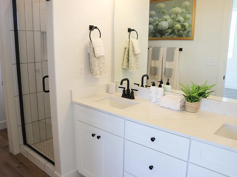 1778 N 510 W #17 — Photo 36