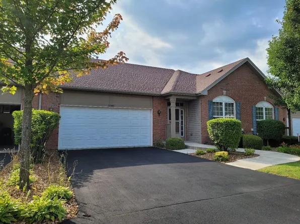 17245 Fontana Ln, Lockport, IL 60441
