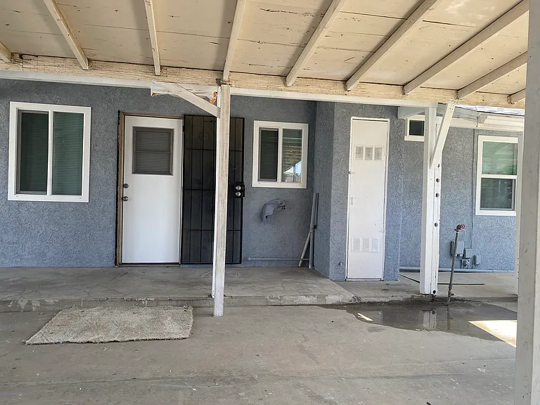 Bohnert Ave — Photo 12