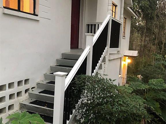 2nd image of 920 NW 20th St