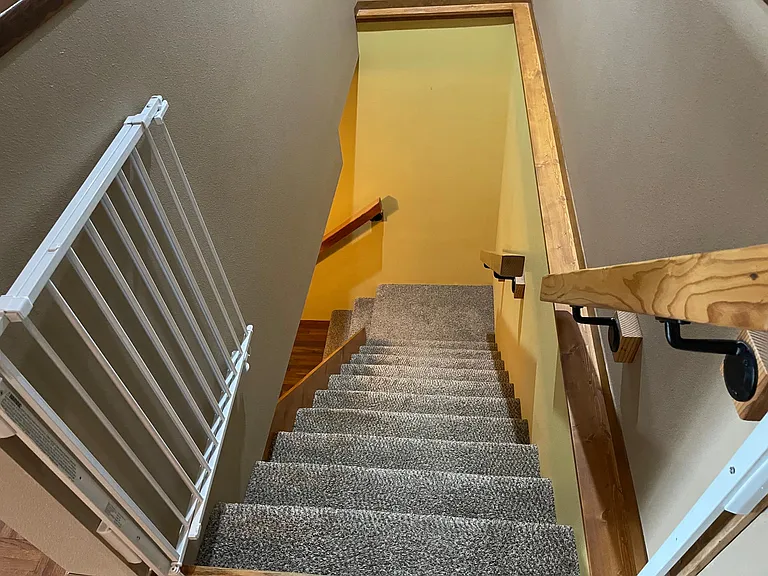 144 Acorn Dr — Photo 27