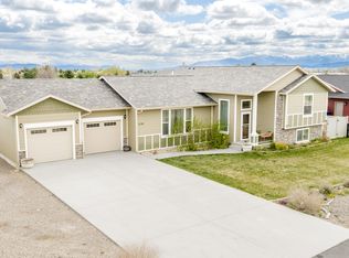 5141 Crescent Moon Dr, Helena, MT 59602