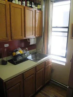 Rented by City Connections Realty | media 6