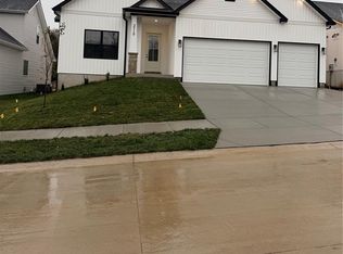 3710 Bullsway Dr, Imperial, MO