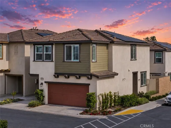 810 Enchanted Hideaway, Upland, CA 91786