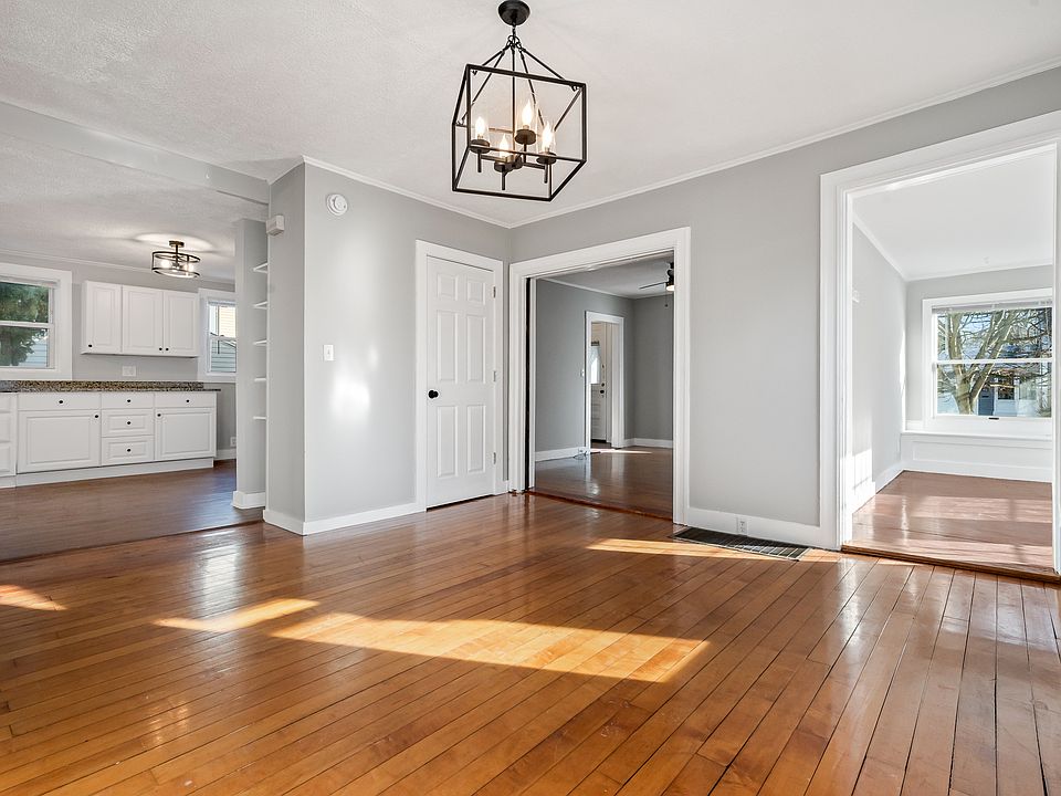 1st image of 603 Dennett St