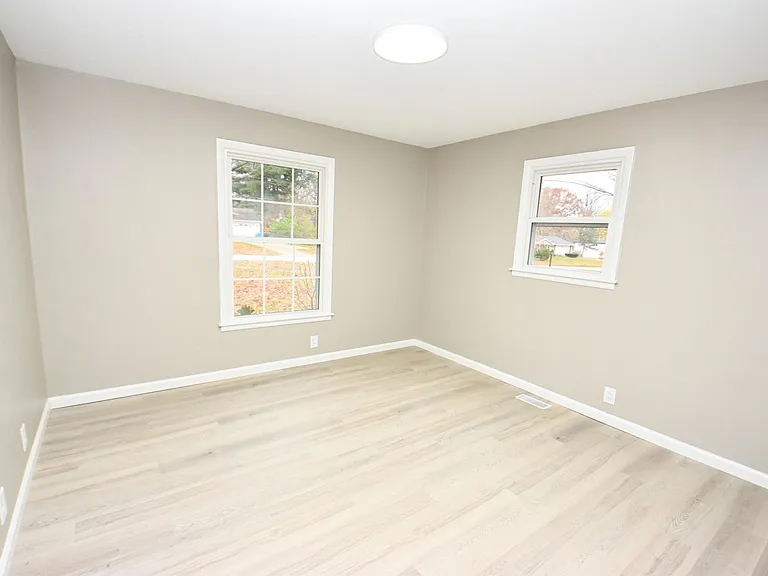 18235 Chipstead Dr — Photo 12