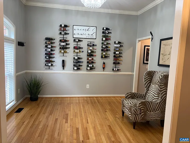 42 Branch Ln — Photo 2