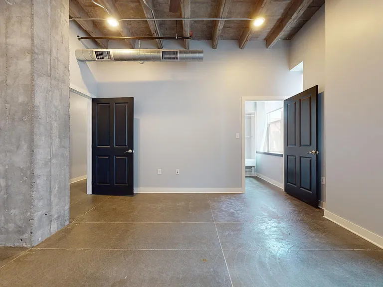 217 N Locust St #2-S — Photo 14