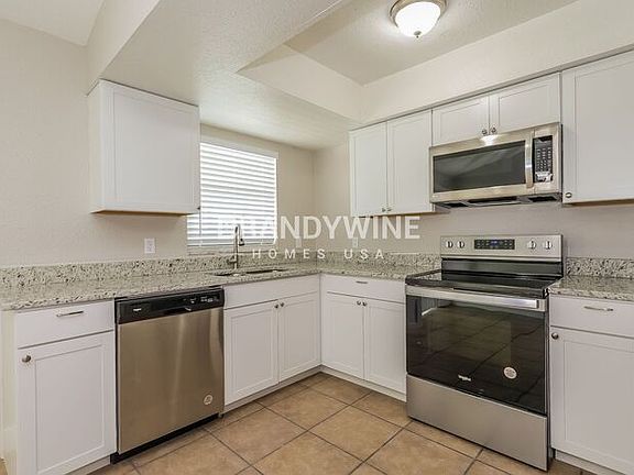 5th image of 977 Florida Pkwy