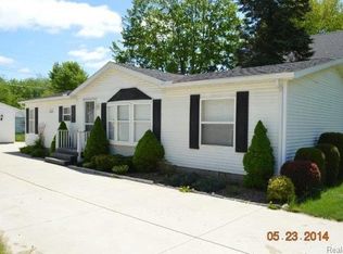 2745 Tim Ave, Brighton, MI 48114