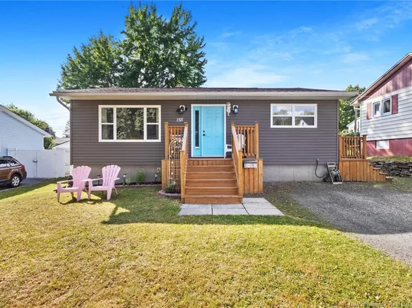 155 Douglas Ave, Fredericton, NB E3A 2N8
