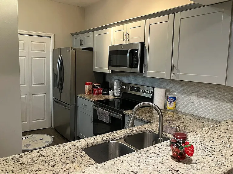6000 Winterpointe Ln #101 — Photo 14
