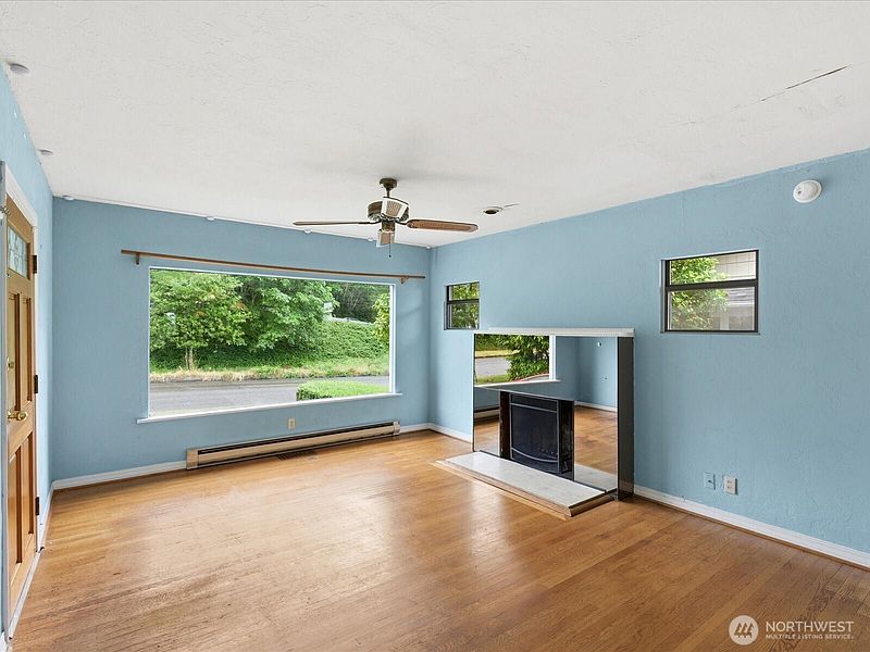 3rd image of 5821 3rd Avenue NW