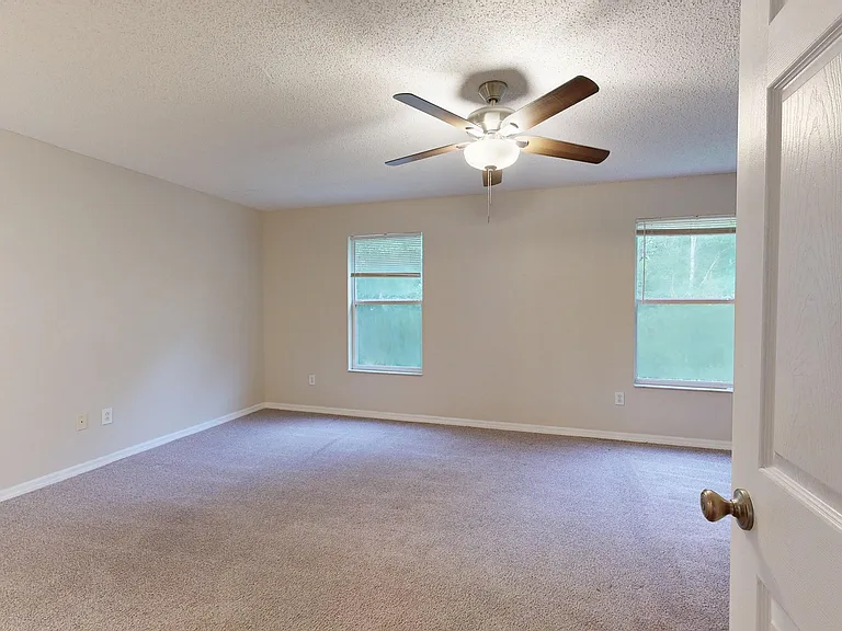 4104 Winding River Way — Photo 8