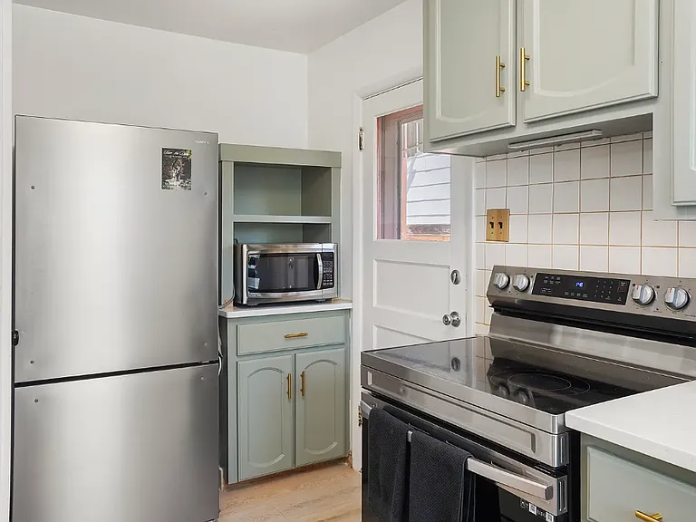 2665 S King St — Photo 8