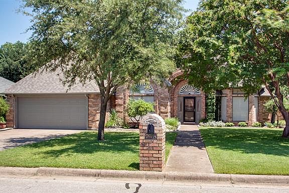 2nd image of 7908 Kandy Ln
