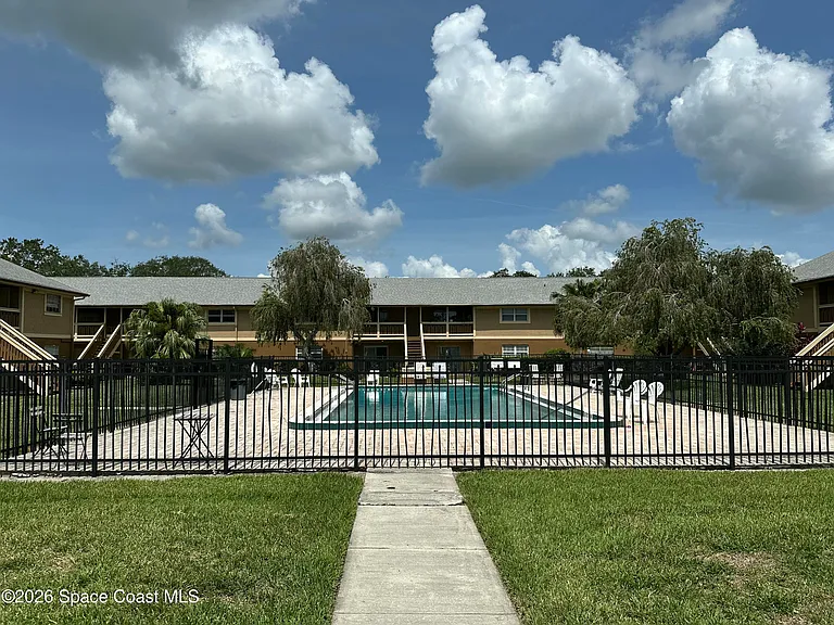 265 Ulster Ct — Photo 15
