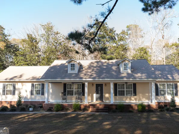 1217 Pine Park Rd, Cairo, GA 39828