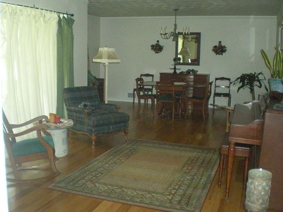 Living/Dining Room