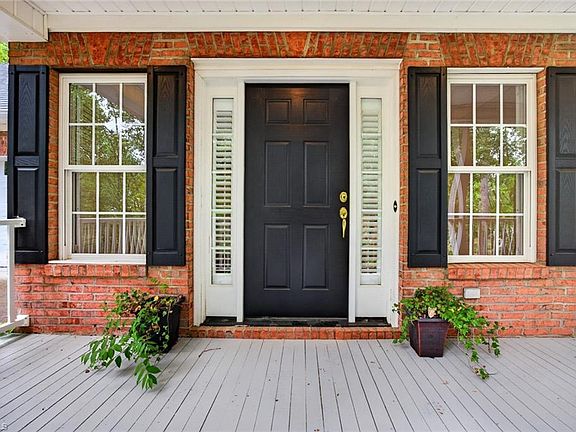 5th image of 112 Smith Branch Ct