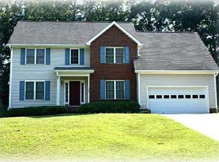 390 Lucinda Ln, Kernersville, NC 27284