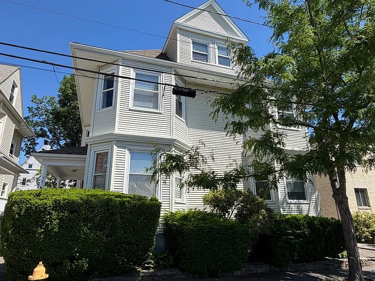 32 Medway St #5 — Photo 1