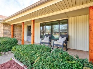 2136 Barclay Rd, Oklahoma City, OK 73120