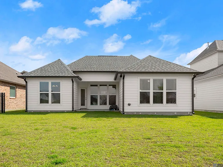 3143 Canewood Ln — Photo 21